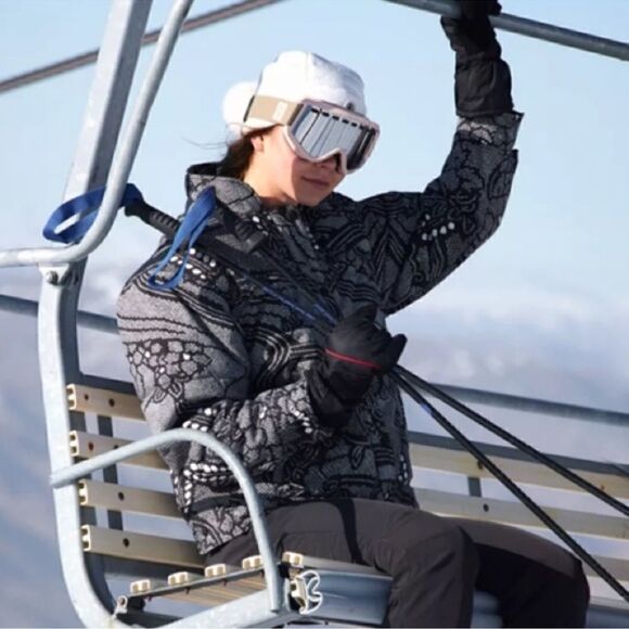 New FP Movement Bunny Slope Printed Puffer - Midnight Combo - Picture 4 of 9